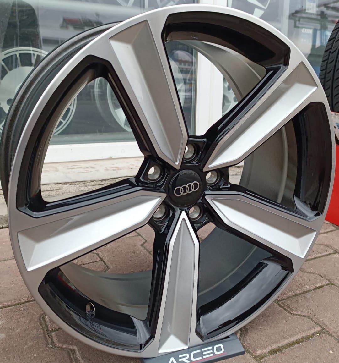 BABAYAHA JANT 7.5X17 5X100 ET:35 CB:67.1 BLACK DİAMOND JANT 4 ASDET