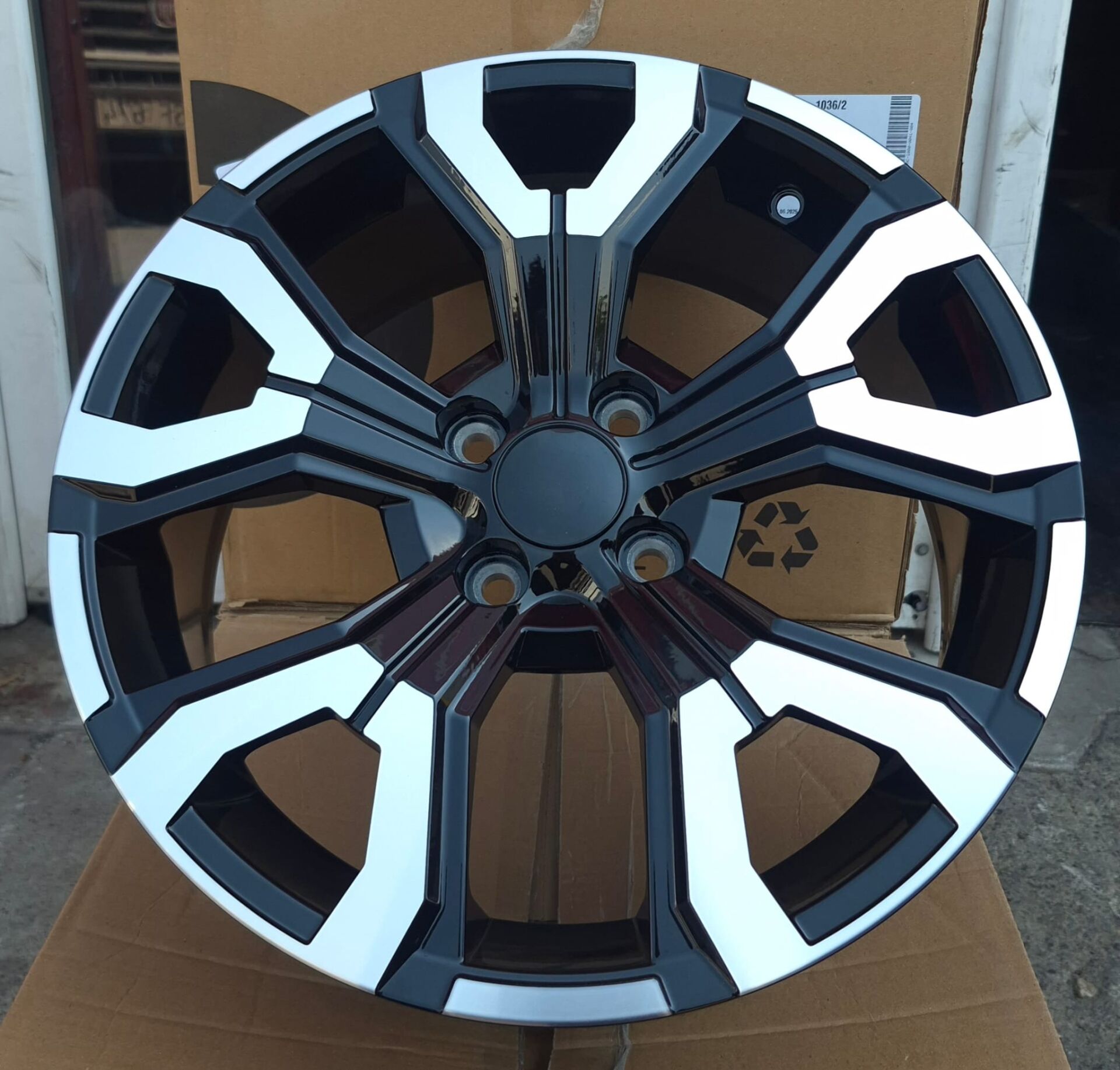 6.5X16 4X100 16 inç ET:35 CB.67.1 BLACK DİAMOND JANT 4 ADET DACİA-RENAULT-TOYOTA-HONDA-HYUNDAİ-OPEL-NİSSAN-KİA-FİAT UYUMLU
