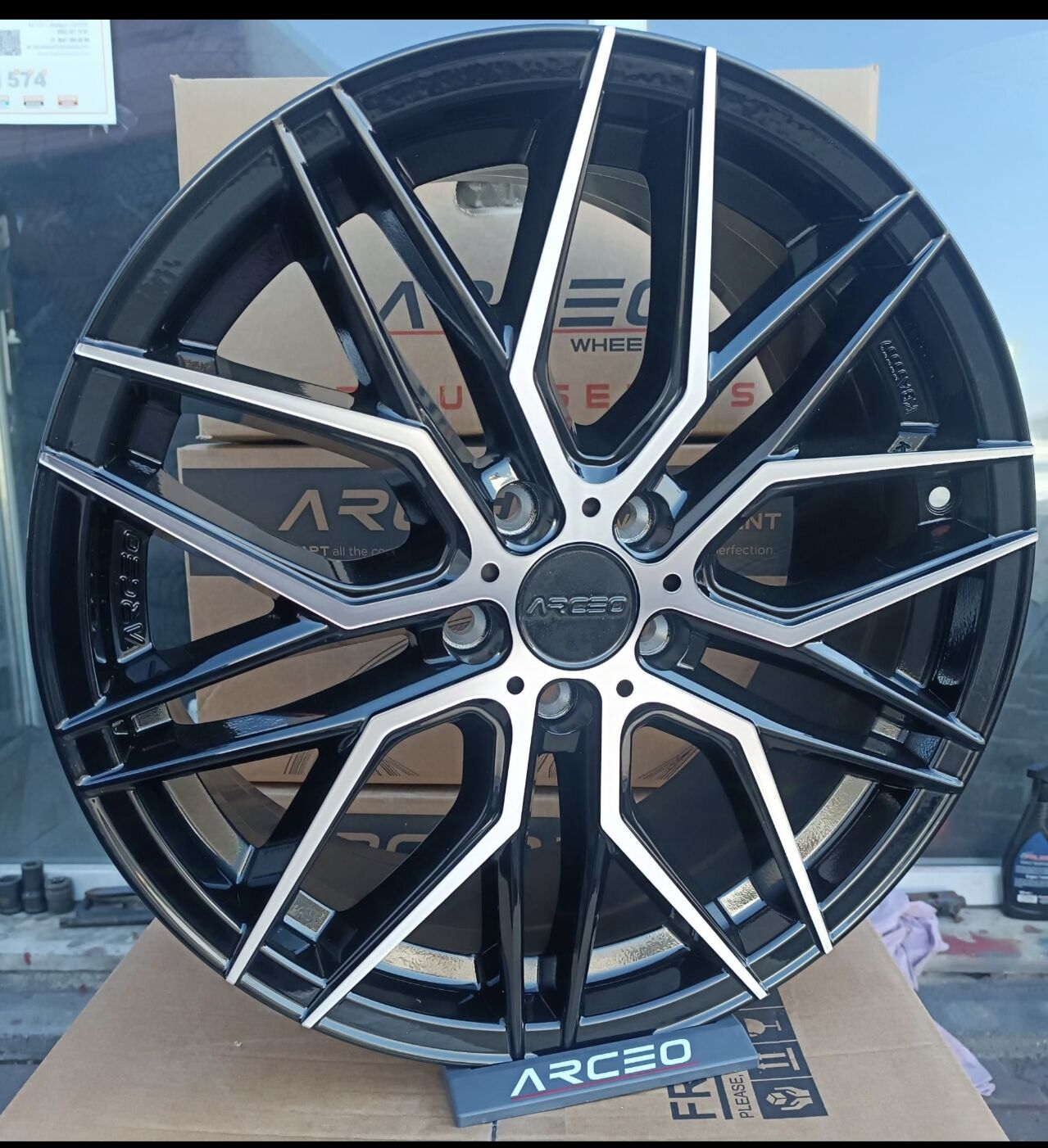 5X108 18 İNÇ ARCEO VALENCİA JANT BLACK DİAMOND FORD CHERRY UYUMLU BİR TAKIM 4 ADET